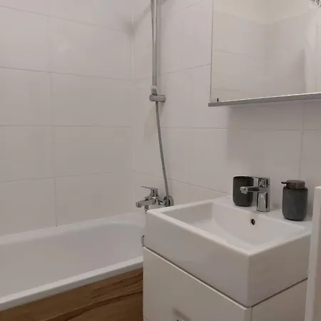 公寓 Apartman Mala Hora 1 *